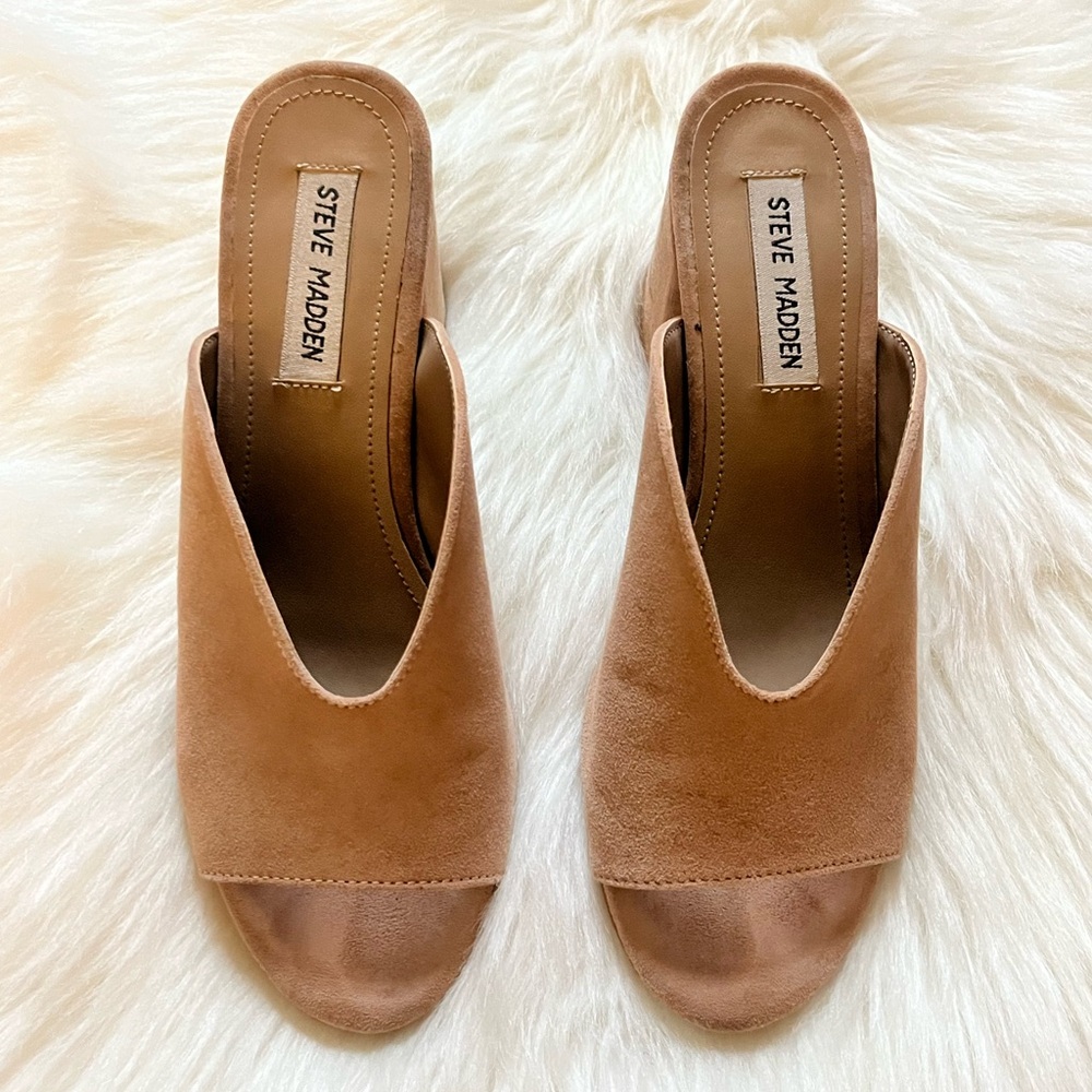 Steve Madden 2 inch Heels Size 6.5 Women’s, Cream color
